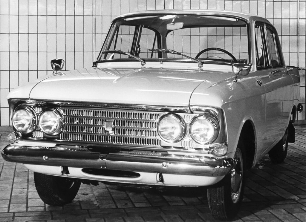 Москвич 412 (Москвич-412Э) 1 поколение, седан (10.1967 - 11.1969)
